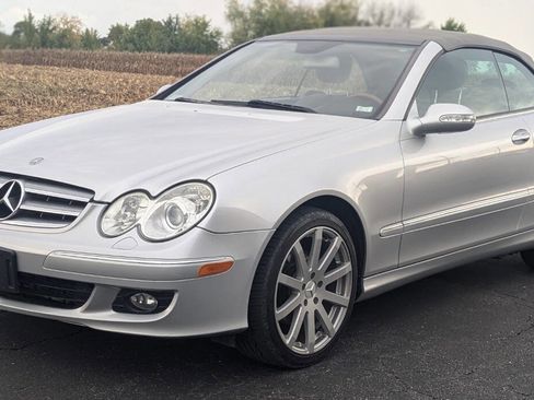 Used 2006 Mercedes-Benz CLK 350 Cabriolet image 3