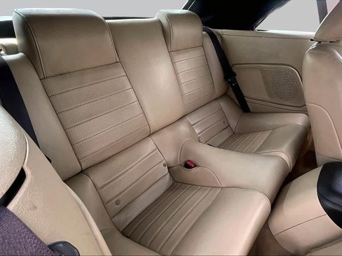 Used 2006 Ford Mustang GT RWD image 18