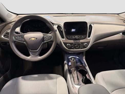Used 2020 Chevrolet Malibu LS w/ Driver Confidence Package II image 20
