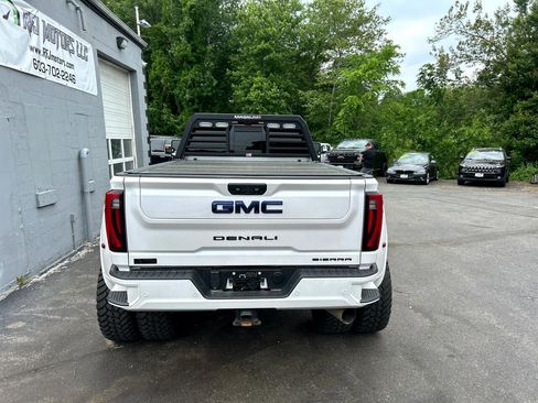 Used 2024 GMC Sierra 3500 Denali Ultimate image 6
