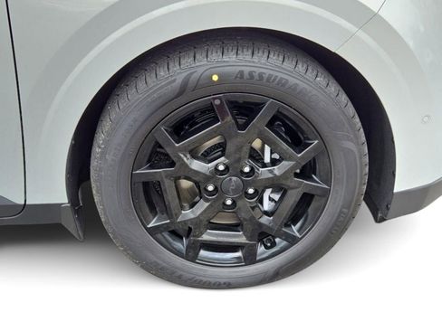 New 2026 Kia Carnival SX Prestige image 6