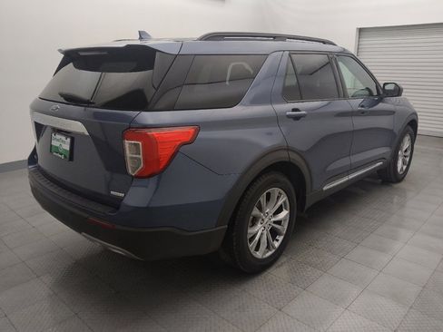 Used 2020 Ford Explorer XLT w/ Equipment Group 202A image 9