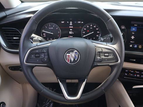 Used 2021 Buick Envision Essence FWD image 18