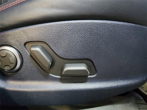 Used 2022 Genesis GV70 3.5T Sport w/ Sport Advanced Package image 29