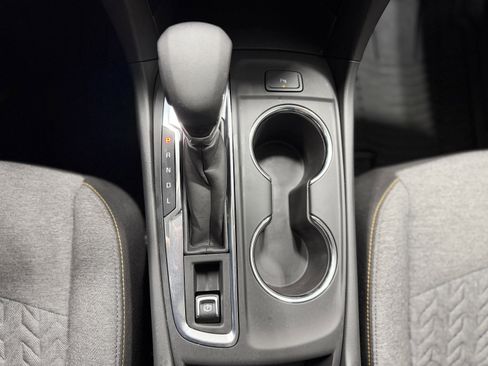 Used 2023 Chevrolet Equinox LT image 19