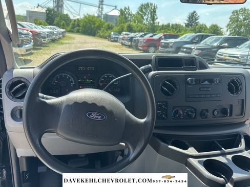 Used 2011 Ford E-150 and Econoline 150 Wagon RWD image 20