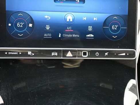 Used 2023 Mercedes-Benz GLC 300 image 28