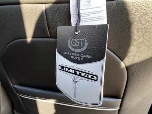 Used 2025 RAM 2500 Limited image 31