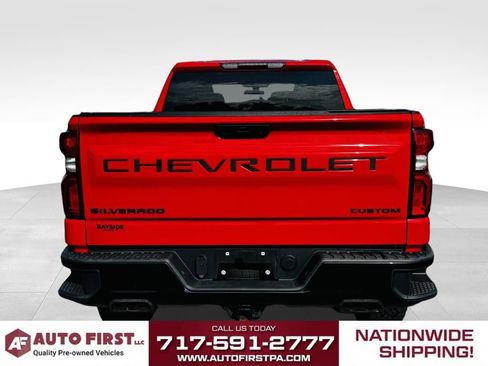 Used 2019 Chevrolet Silverado 1500 Custom Trail Boss w/ Custom Convenience Package image 4