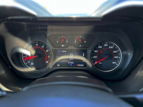 Used 2023 Chevrolet Camaro LT RWD image 14