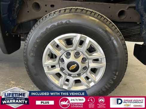 Used 2024 Chevrolet Silverado 2500 LT image 10