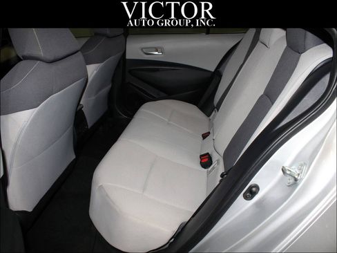 Used 2020 Toyota Corolla LE FWD image 26