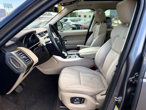 Used 2016 Land Rover Range Rover Sport HSE AWD/4WD image 12