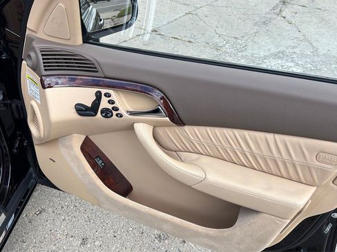 Used 2003 Mercedes-Benz S 500 image 19