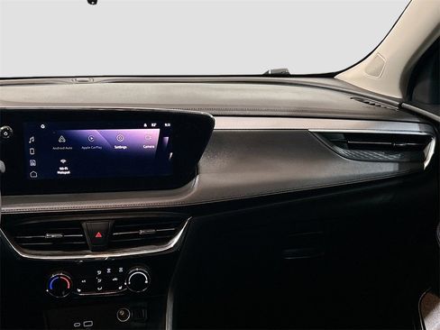 Used 2025 Buick Encore GX Sport Touring w/ Advanced Technology Package image 20