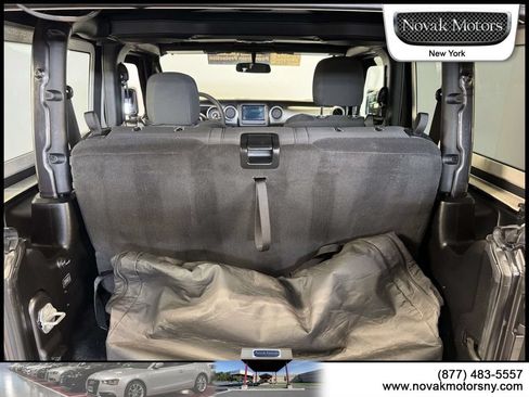 Used 2023 Jeep Wrangler Sport AWD/4WD image 12