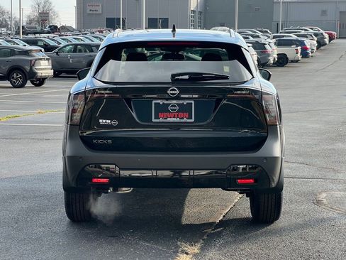 New 2026 Nissan Kicks SV image 5