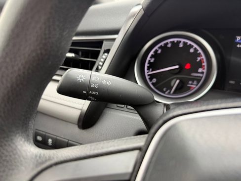 Used 2023 Toyota Camry LE image 21