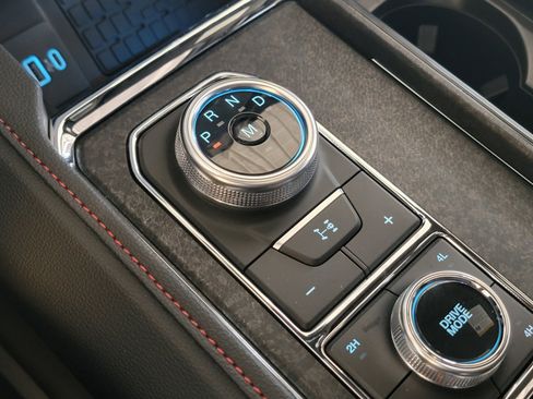 New 2024 Ford Expedition Limited image 22