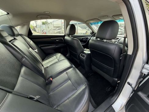Used 2018 Nissan Altima 2.5 SL FWD image 26
