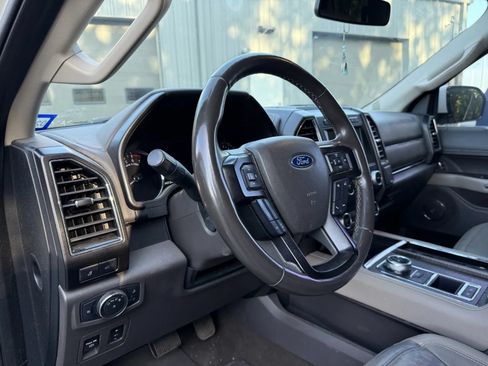 Used 2020 Ford Expedition Limited w/ Equipment Group 302A RWD image 7