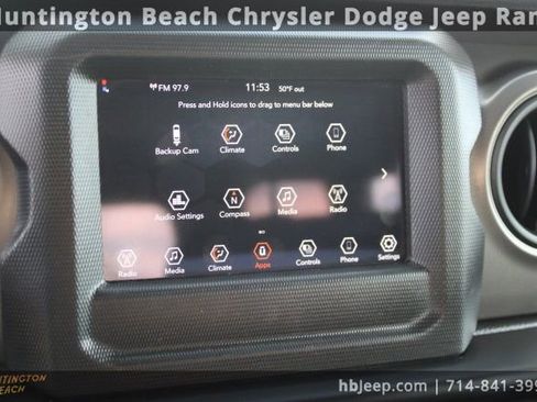 Used 2022 Jeep Wrangler Unlimited Sport image 27