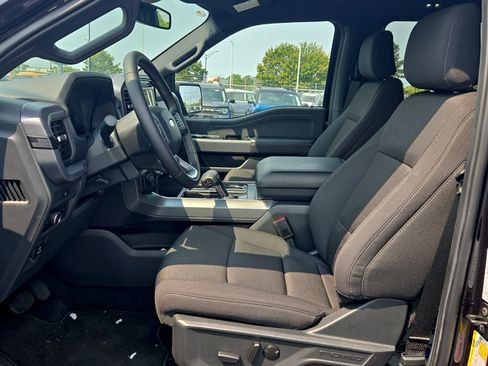 Used 2025 Ford F150 XLT w/ Equipment Group 302A MID AWD/4WD image 11