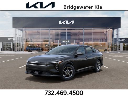 New 2026 Kia K4 FWD image 1