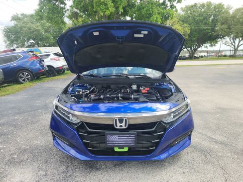 Used 2018 Honda Accord Sport image 11