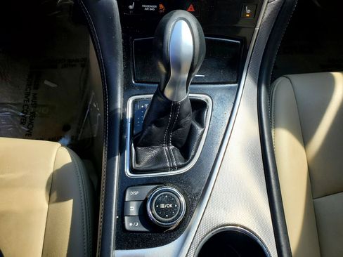 Used 2014 INFINITI Q50 Premium AWD/4WD image 22