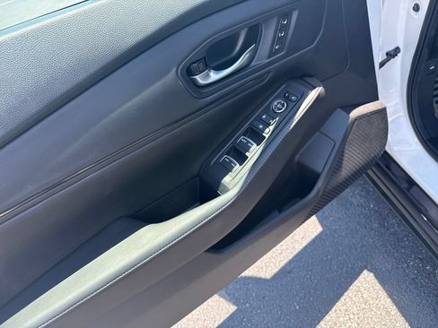Used 2025 Honda Accord Sport image 14