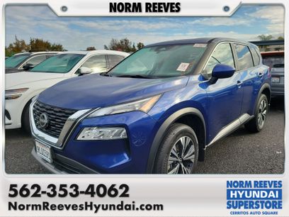 Used 2023 Nissan Rogue SV