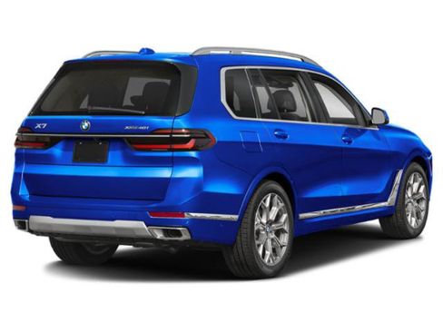 New 2027 BMW X7 M60i w/ Climate Comfort Package AWD/4WD image 2