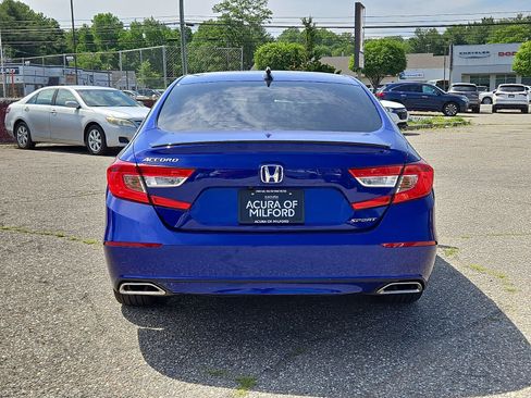 Used 2021 Honda Accord Sport image 6