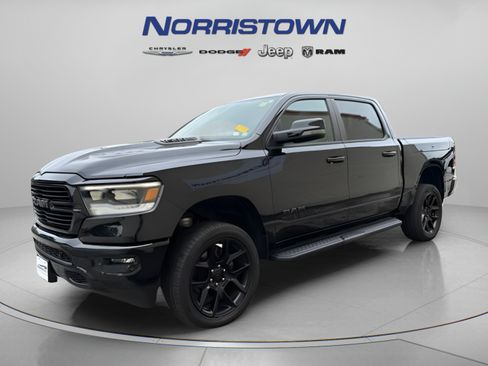 Used 2023 RAM 1500 Laramie AWD/4WD image 3