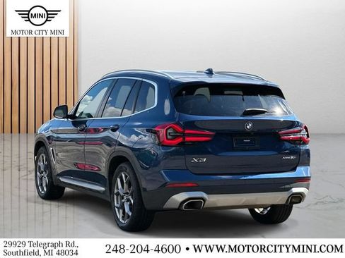 Used 2022 BMW X3 xDrive30i AWD/4WD image 5