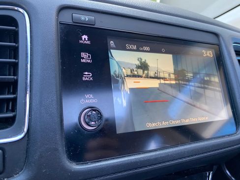 Used 2019 Honda HR-V EX image 38