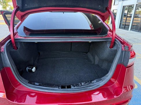 Used 2020 Ford Fusion SE image 13