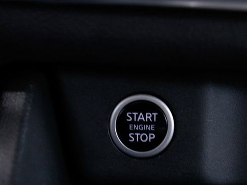 Used 2023 Nissan Rogue SV image 28