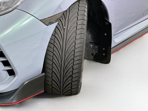 Used 2019 Honda Civic Type R image 25