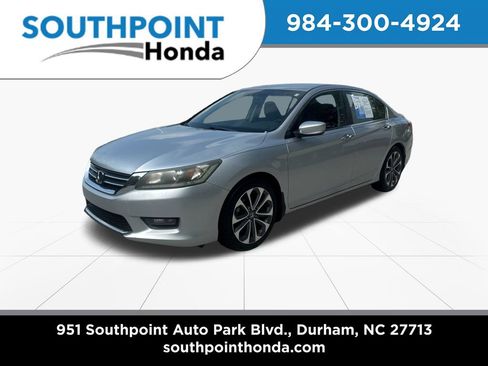 Used 2014 Honda Accord Sport image 3
