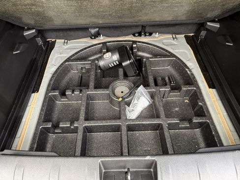 Used 2022 Jeep Renegade Latitude AWD/4WD image 16