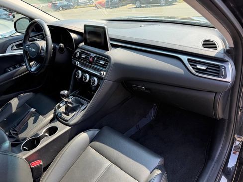 Used 2019 Genesis G70 2.0T Sport image 12