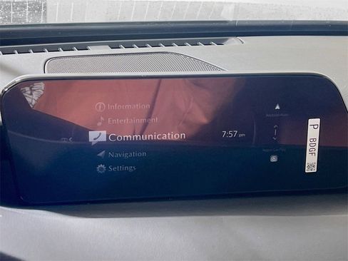 Used 2025 MAZDA MAZDA3 s image 13