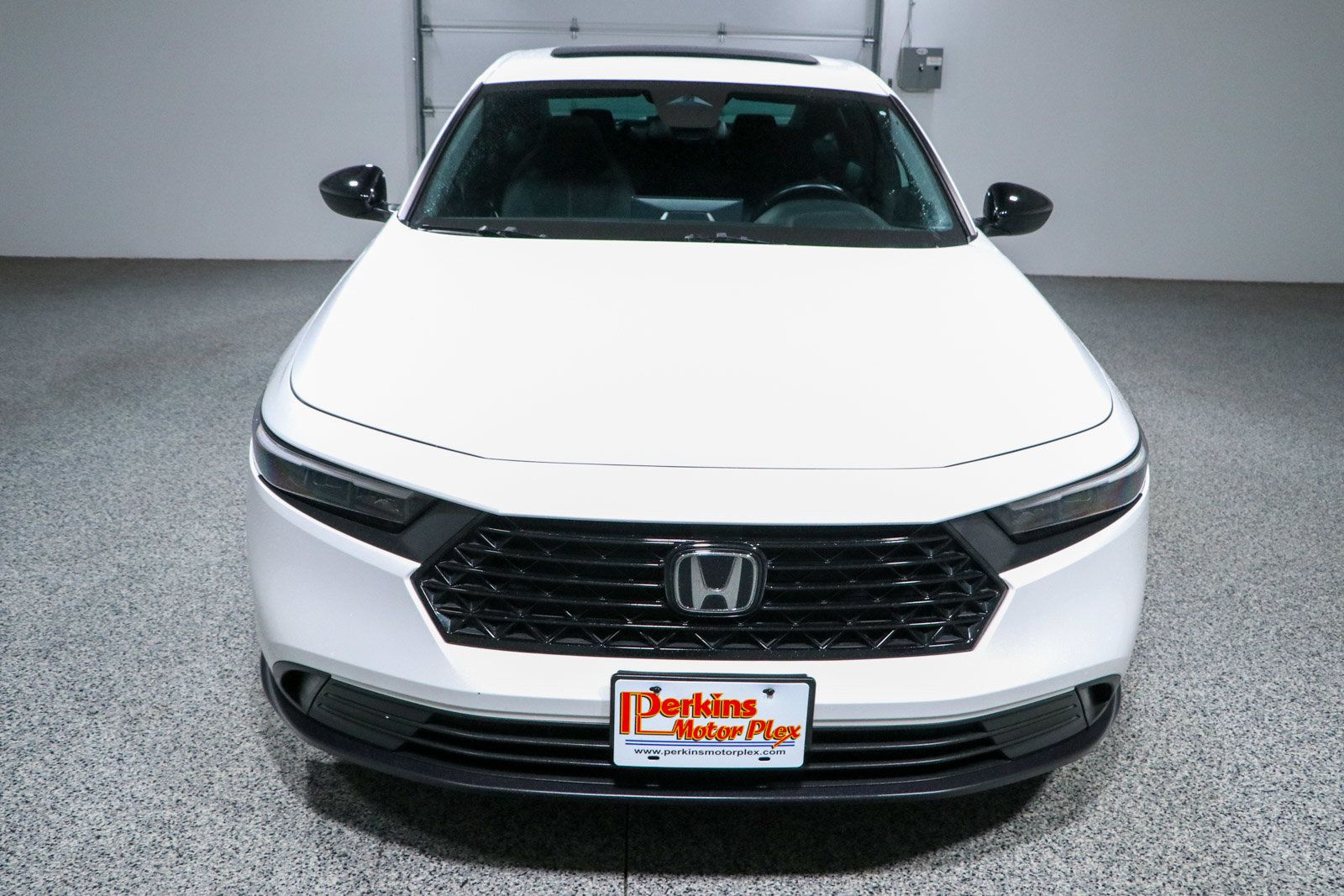 Used 2023 Honda Accord Sport image 4