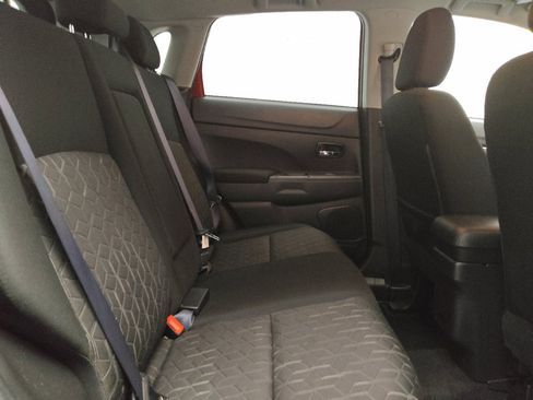 Used 2024 Mitsubishi Outlander Sport AWD image 19