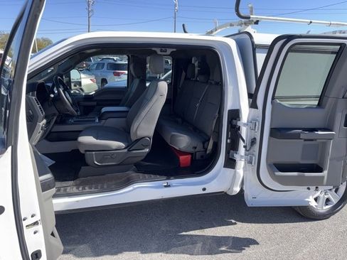 Used 2019 Ford F150 XLT w/ Equipment Group 301A Mid image 10