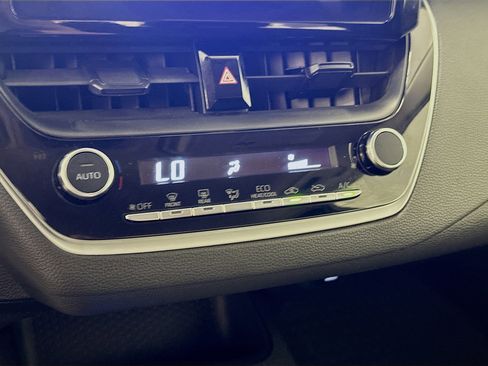 Used 2024 Toyota Corolla LE image 24