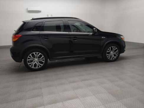 Used 2018 Mitsubishi Outlander Sport SEL image 10