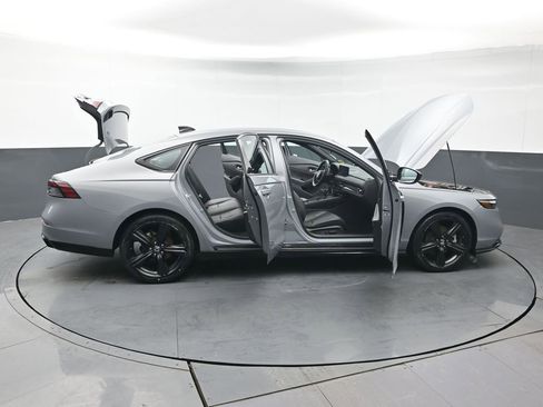 Used 2024 Honda Accord Sport image 50